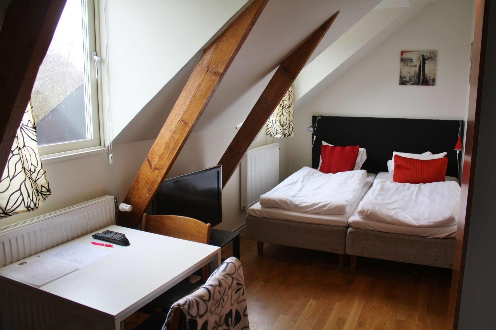 Design Hostel Mia Χέλσινγκμποργκ Εξωτερικό φωτογραφία
